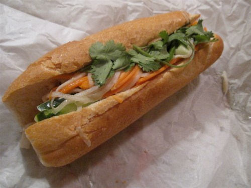 IMG_1534 Ginger chicken bánh mì